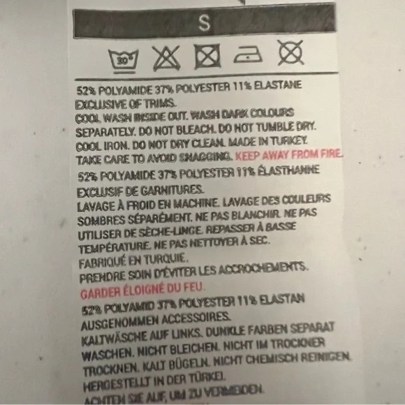 Oner Active Small EFFORTLESS SEAMLESS HIGH NECK BRALETTE - Picture 7 of 7